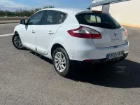 Usado Renault Mégane III Dynamique 130 CV (95 kW) 2013 Blanco Berlina