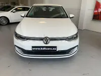 Usado VW Golf VIII Life 115 CV (84 kW) 2022 Blanco Berlina