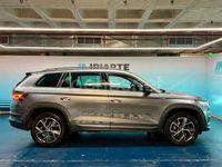 Usado Skoda Kodiaq SportLine 150 CV (110 kW) 2023 Gris / plata SUV
