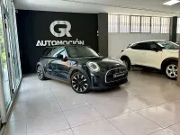 Usado Mini Cooper 136 CV (100 kW) 2022 Azul Utilitario