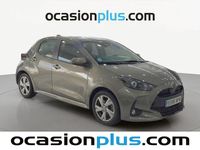 Usado Toyota Yaris Active 116 CV (85 kW) 2024 Gris Utilitario