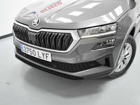 Usado Skoda Karoq Ambition 150 CV (110 kW) 2022 Gris SUV