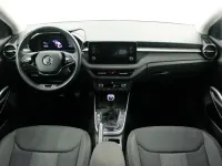 Usado Skoda Fabia Style 95 CV (69 kW) 2022 Gris plata Utilitario