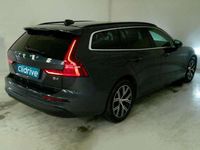 Begagnad Volvo V60 Core 197 HK (144 kW) 2023 Blå Kombi