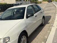 Usado Seat Cordoba Stella 60 CV (44 kW) 1999 Blanco Berlina