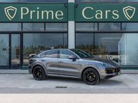 Usado Porsche Cayenne 462 CV (339 kW) 2020 Gris / plata SUV