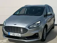 Usado Ford S-MAX Titanium 150 CV (110 kW) 2020 Gris Monovolumen