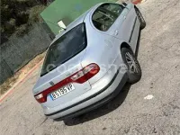 Usado Seat Toledo Stella 110 CV (80 kW) 1999 Gris / plata Berlina