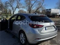 Usado Mazda 3 100 CV (73 kW) 2017 Gris / plata Berlina