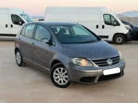 Usado VW Golf Plus Cross Highline 105 CV (77 kW) 2007 Beige Monovolumen