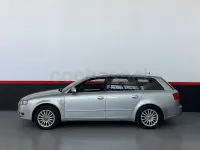 Usado Audi A4 140 CV (102 kW) 2006 Gris / plata Familiar