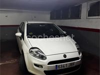 Usado Fiat Punto Pop 75 CV (55 kW) 2014 Blanco Berlina