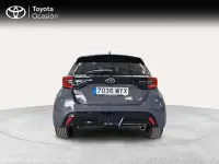 Usado Toyota Yaris Hybrid Sport 131 CV (96 kW) 2025 Gris Utilitario
