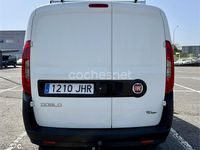 Usado Fiat Doblò 90 CV (66 kW) 2012 Blanco Monovolumen