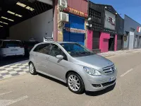 Usado Mercedes B200 140 CV (102 kW) 2008 Gris / plata Monovolumen