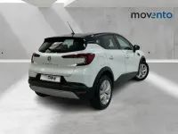 Usado Renault Captur Equilibre 91 CV (66 kW) 2023 Blanco SUV