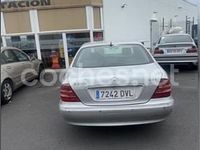 Usado Mercedes S320 197 CV (144 kW) 2001 Gris / plata Berlina
