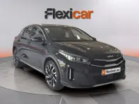 Usado Kia XCeed GT-Line 160 CV (117 kW) 2023 Gris SUV
