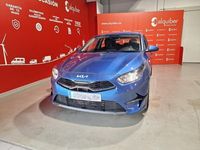 Usado Kia Ceed 136 CV (100 kW) 2022 Azul Utilitario
