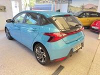 Usado Hyundai i20 101 CV (74 kW) 2023 Azul Utilitario