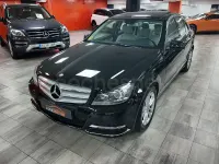 Usado Mercedes C220 Avantgarde 170 CV (125 kW) 2013 Negro Berlina