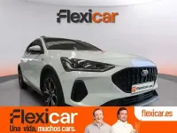 Usado Ford Focus Active 155 CV (114 kW) 2022 Blanco Berlina
