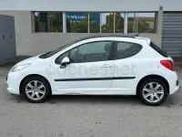 Usado Peugeot 207 95 CV (69 kW) 2008 Blanco Berlina