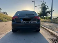 Usado Audi A3 Sportback Ambition 170 CV (125 kW) 2011 Negro Utilitario