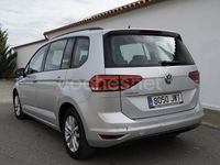Usado VW Touran Advance 115 CV (84 kW) 2017 Blanco Monovolumen