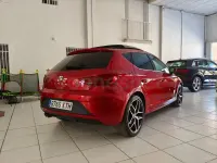 Usado Seat Leon FR 150 CV (110 kW) 2019 Granate Berlina