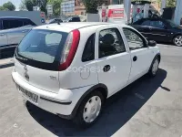 Usado Opel Corsa Enjoy 75 CV (55 kW) 2006 Blanco Utilitario