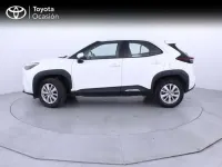 Usado Toyota Yaris Cross Business Edition 116 CV (85 kW) 2023 Blanco SUV