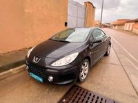 Usado Peugeot 307 CC 136 CV (100 kW) 2007 Negro Descapotable