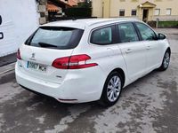 Usado Peugeot 308 SW Style 120 CV (88 kW) 2015 Blanco Familiar