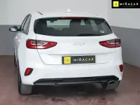 Usado Kia Ceed 101 CV (74 kW) 2021 Blanco Utilitario