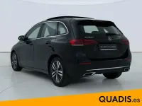 Usado Mercedes B200 150 CV (110 kW) 2021 Negro Monovolumen