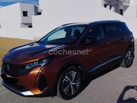 Usado Peugeot 5008 Allure 130 CV (95 kW) 2022 Marrón Monovolumen