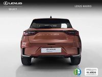 Usado Lexus LBX 136 CV (100 kW) 2025 Marrón SUV