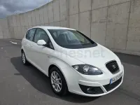Usado Seat Altea Ecomotive 105 CV (77 kW) 2010 Blanco Monovolumen