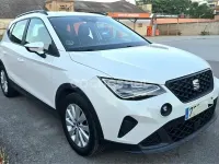 Usado Seat Arona Style Plus 110 CV (80 kW) 2022 Blanco SUV