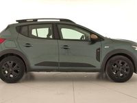 Usado Dacia Sandero Extreme 100 HP (73 kW) 2025 Verde Sedan