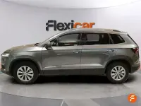 Usado Skoda Karoq 150 CV (110 kW) 2024 Gris SUV