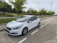 Usado Kia Ceed GT 90 HP (66 kW) 2014 Branco Sedan