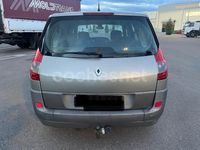 Usado Renault Grand Scénic II Expression 105 CV (77 kW) 2007 Beige Monovolumen