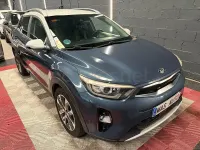 Usado Kia Stonic 115 CV (84 kW) 2019 Azul SUV