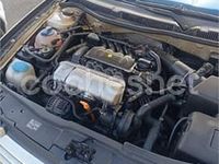 Usado VW Golf IV Highline 115 CV (84 kW) 2003 Beige Berlina