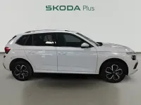 Usado Skoda Kamiq Selection 115 CV (84 kW) 2025 Blanco SUV
