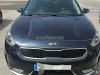 Usado Kia Niro 141 CV (103 kW) 2018 Negro SUV