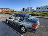 Usado BMW 320 136 CV (100 kW) 2001 Azul Berlina