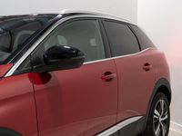 Usado Peugeot 3008 Allure 130 CV (95 kW) 2017 Rojo SUV